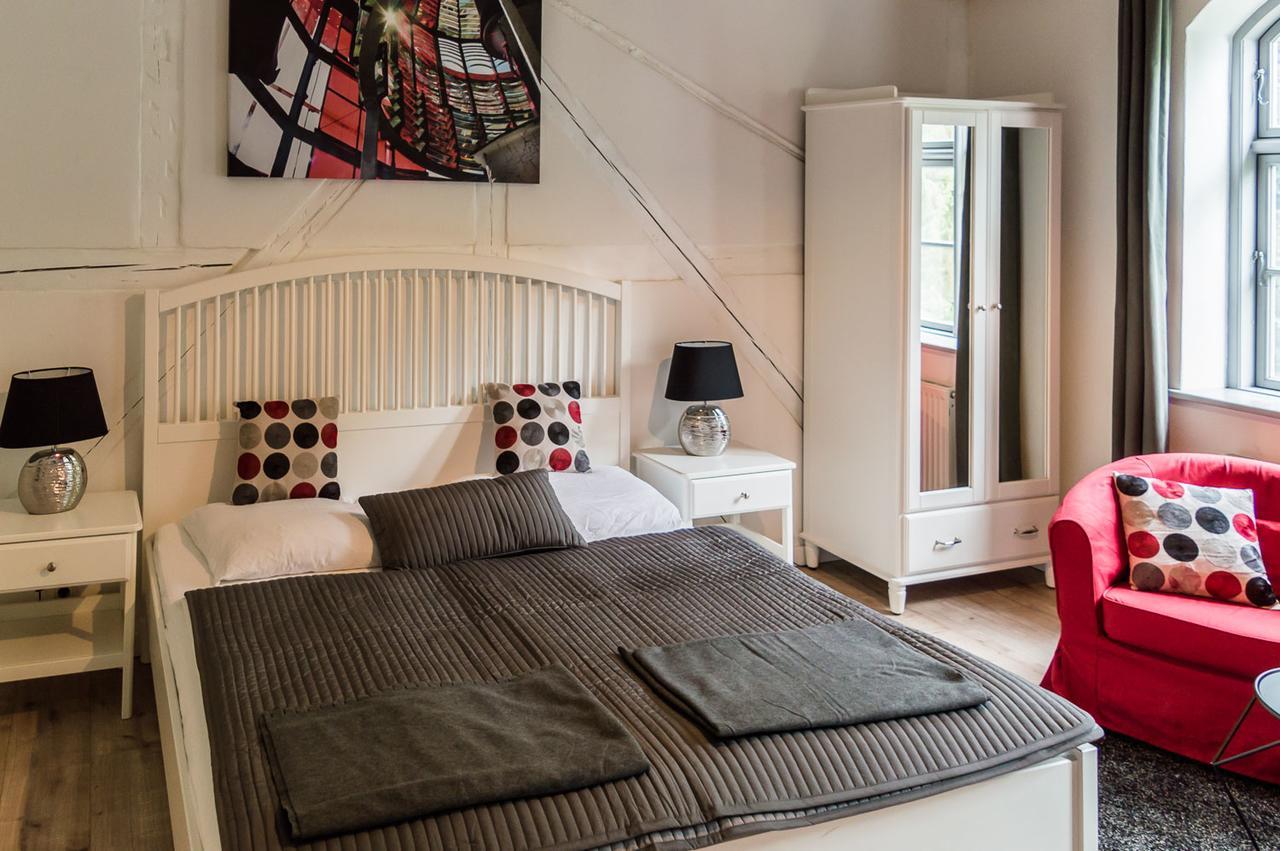 Gutshof Gross Behnkenhagen Apartment ภายนอก รูปภาพ