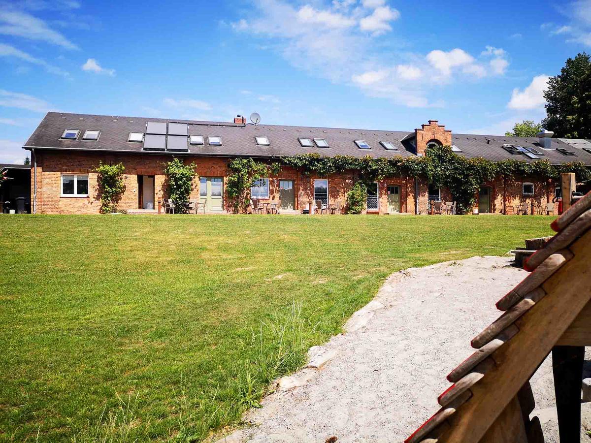 Gutshof Gross Behnkenhagen Apartment ภายนอก รูปภาพ