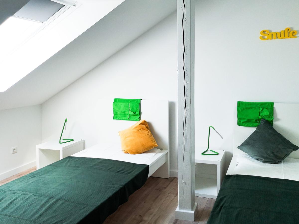Gutshof Gross Behnkenhagen Apartment ภายนอก รูปภาพ