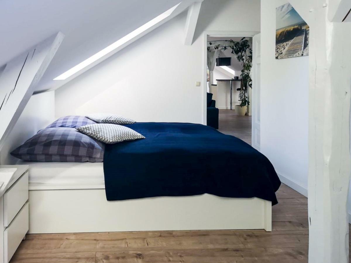 Gutshof Gross Behnkenhagen Apartment ภายนอก รูปภาพ